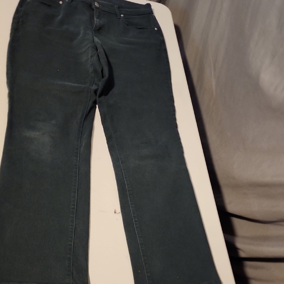 Levi's Green Straight-Leg Jeans Classic Style - Picture 3 of 6